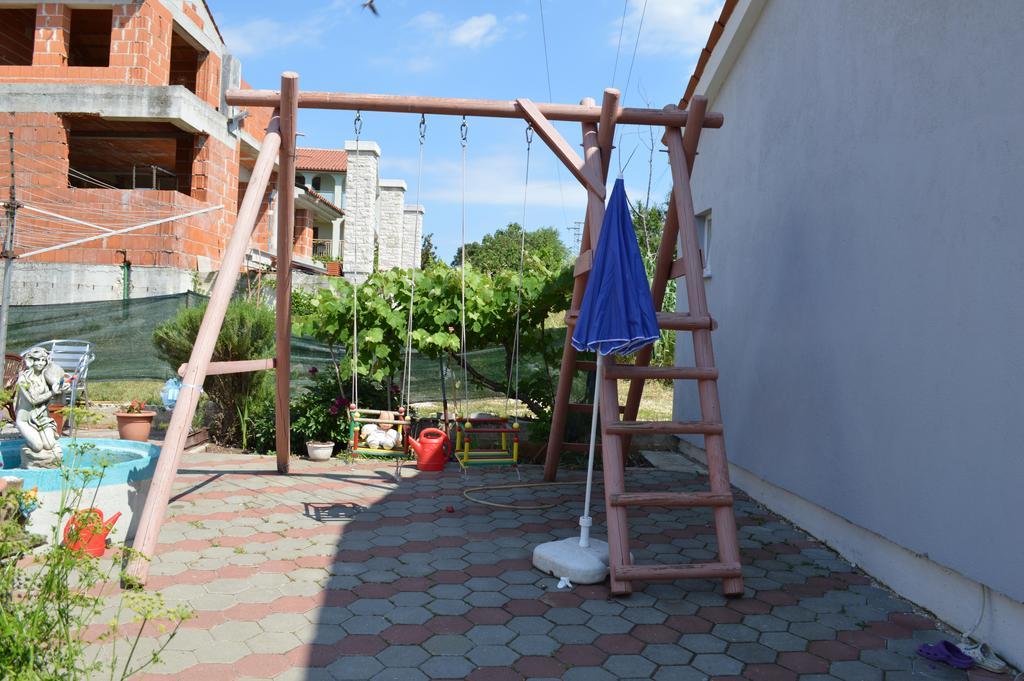 Apartment Ruzica Pola Esterno foto