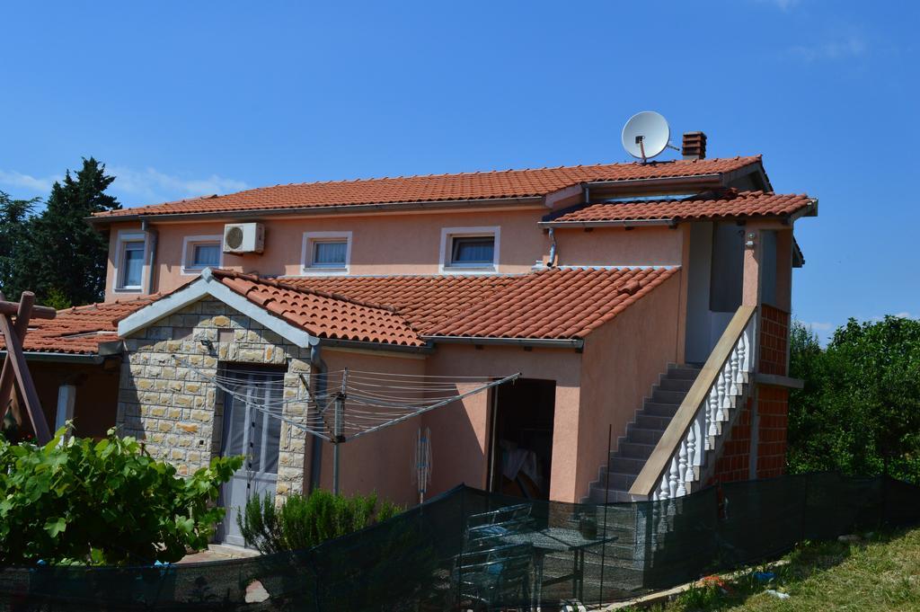 Apartment Ruzica Pola Esterno foto